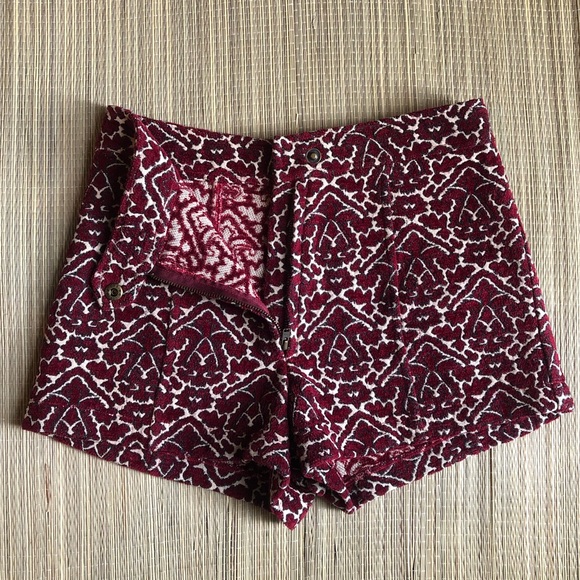 Ecote Pants - Ecote Urban Outfitters Red Boho Shorts - Size 0